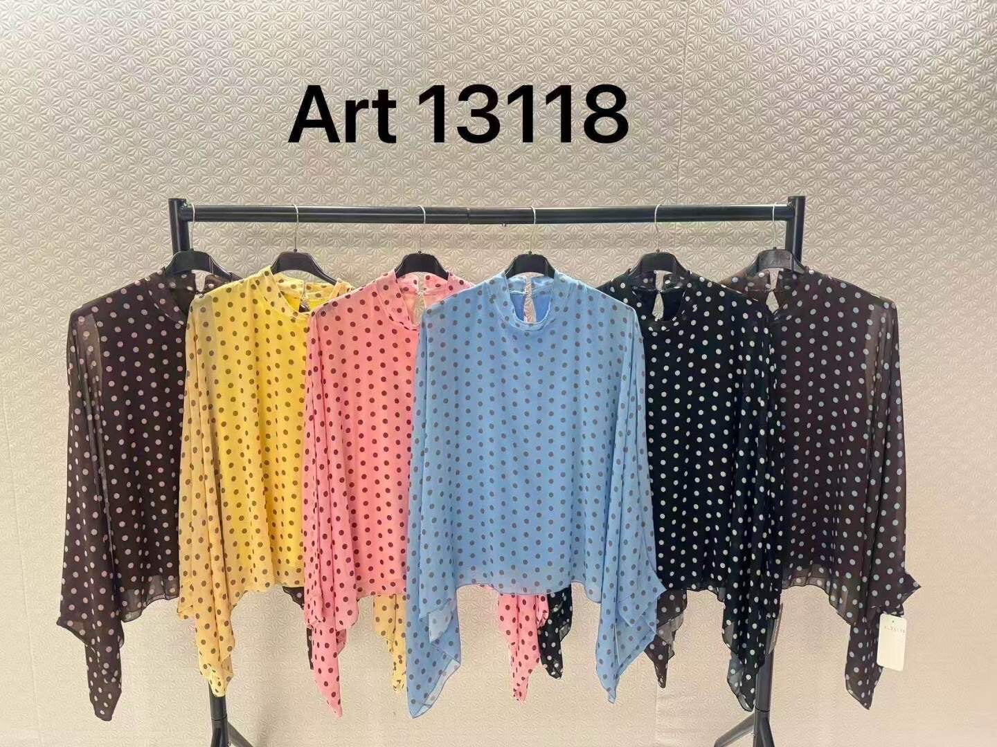 Loose polka dot print blouse with viscose lining