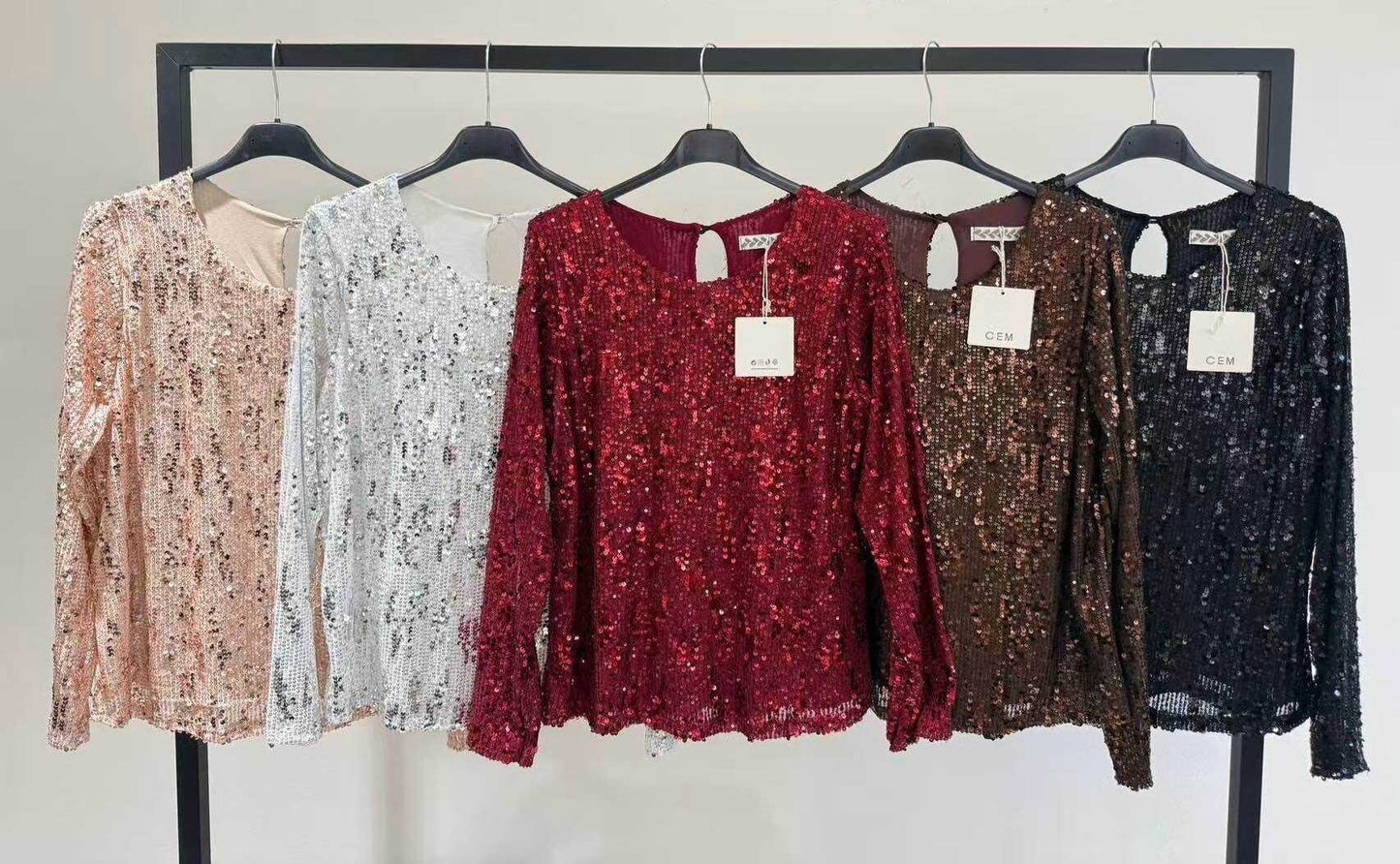 Sequin collar blouse