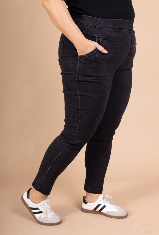 Plus size leggings