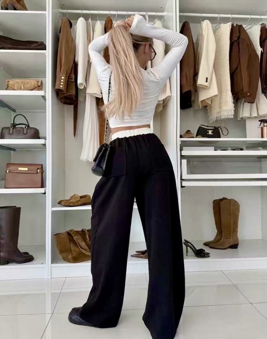 Elastic cord jogging pants