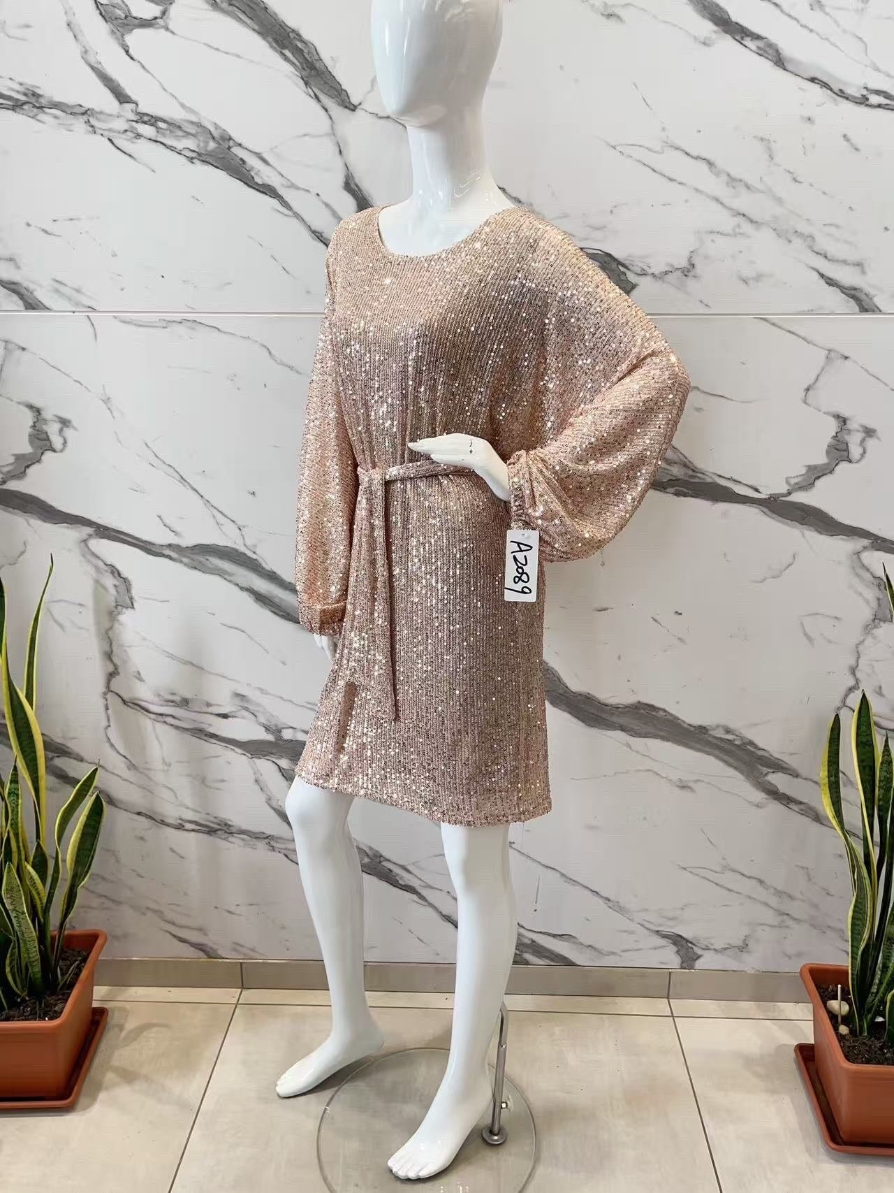 Sequin dress with tie