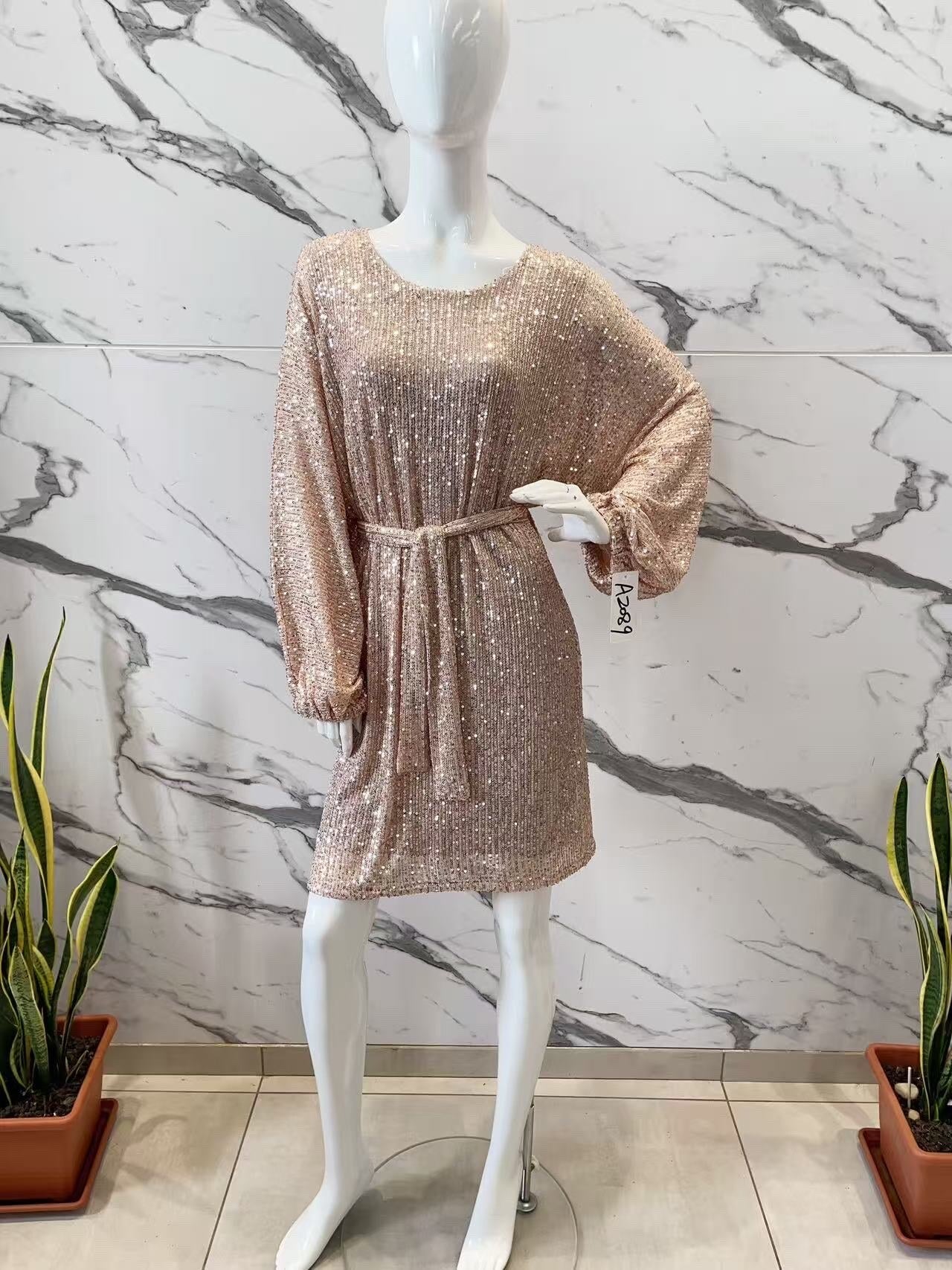 Sequin dress with tie