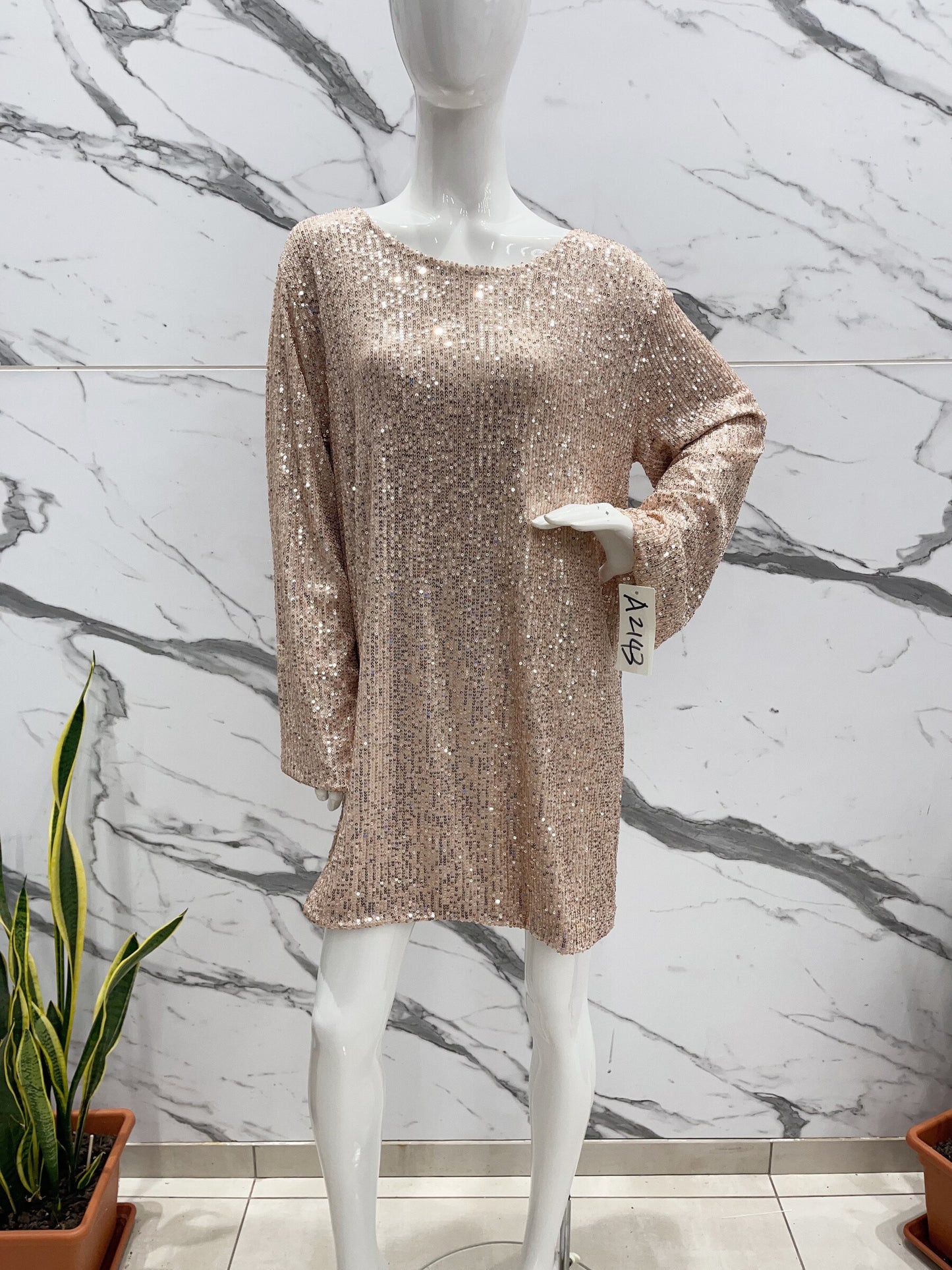 Sequin dress with back bow