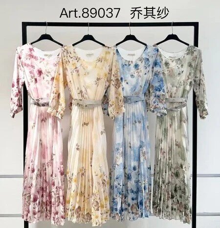 Floral print pleated dress with belt 3/4 sleeves viscose lining