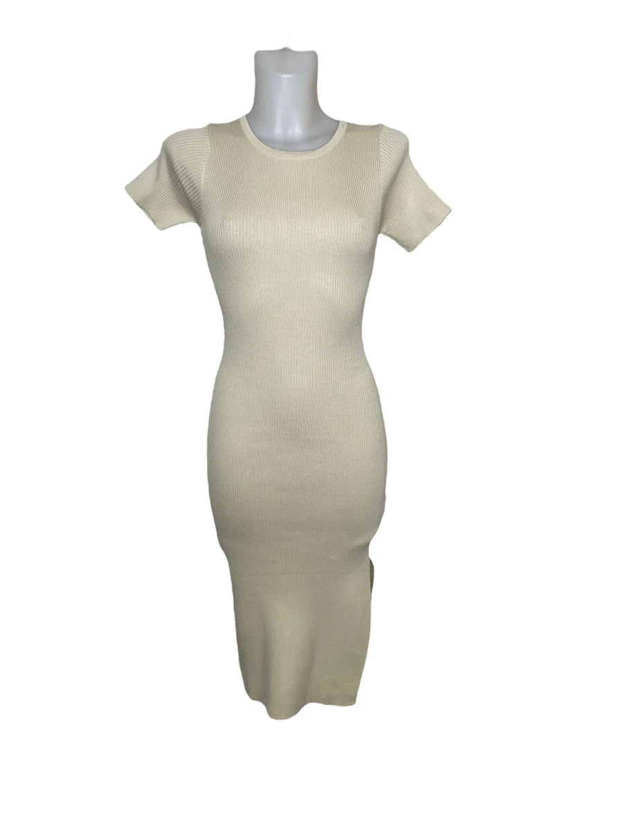 Short-sleeved sweater dress