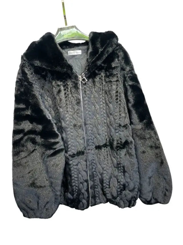 Short faux fur jacket with hood, casual and cozy style