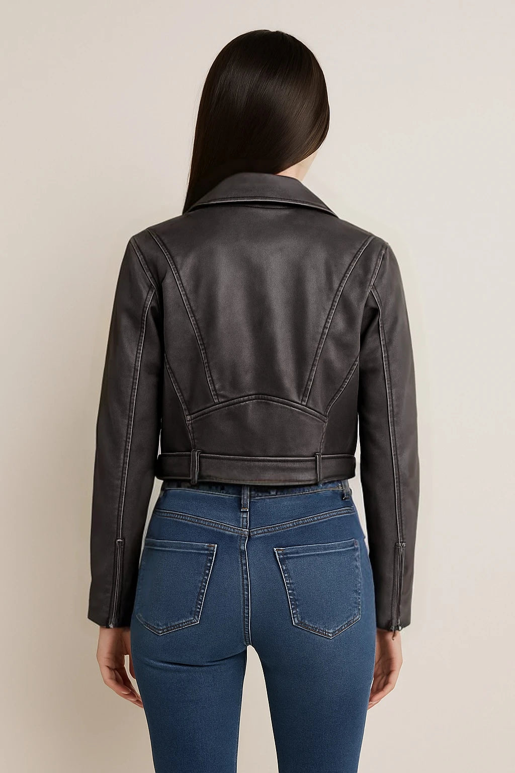 Short faux leather biker jacket – Belt and metallic zip details