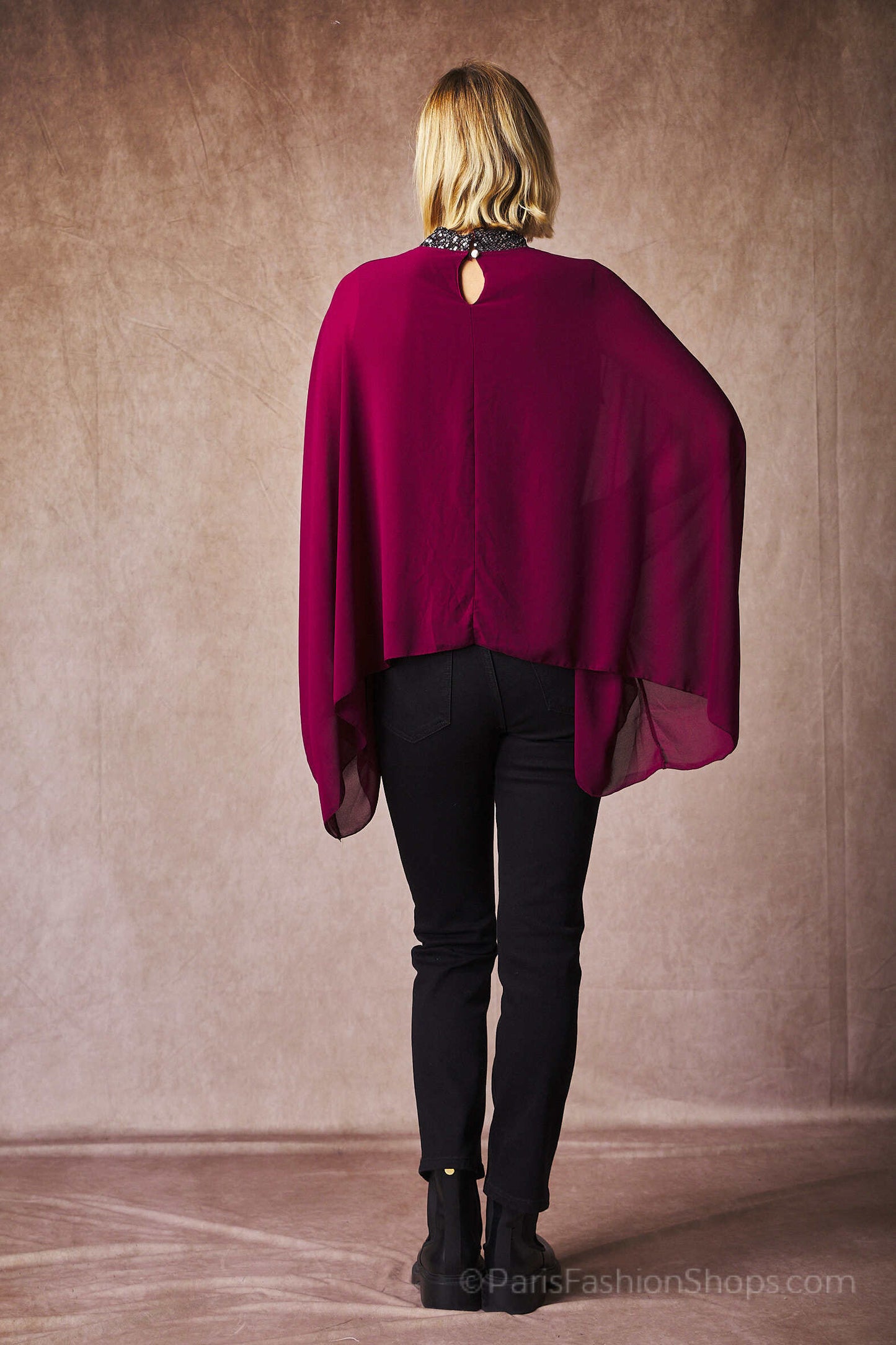 Loose blouse with sequins