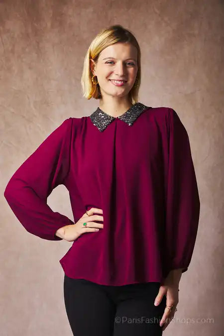 Loose blouse with sequins