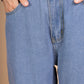 Wide-leg jeans with elastic waist and relaxed fit