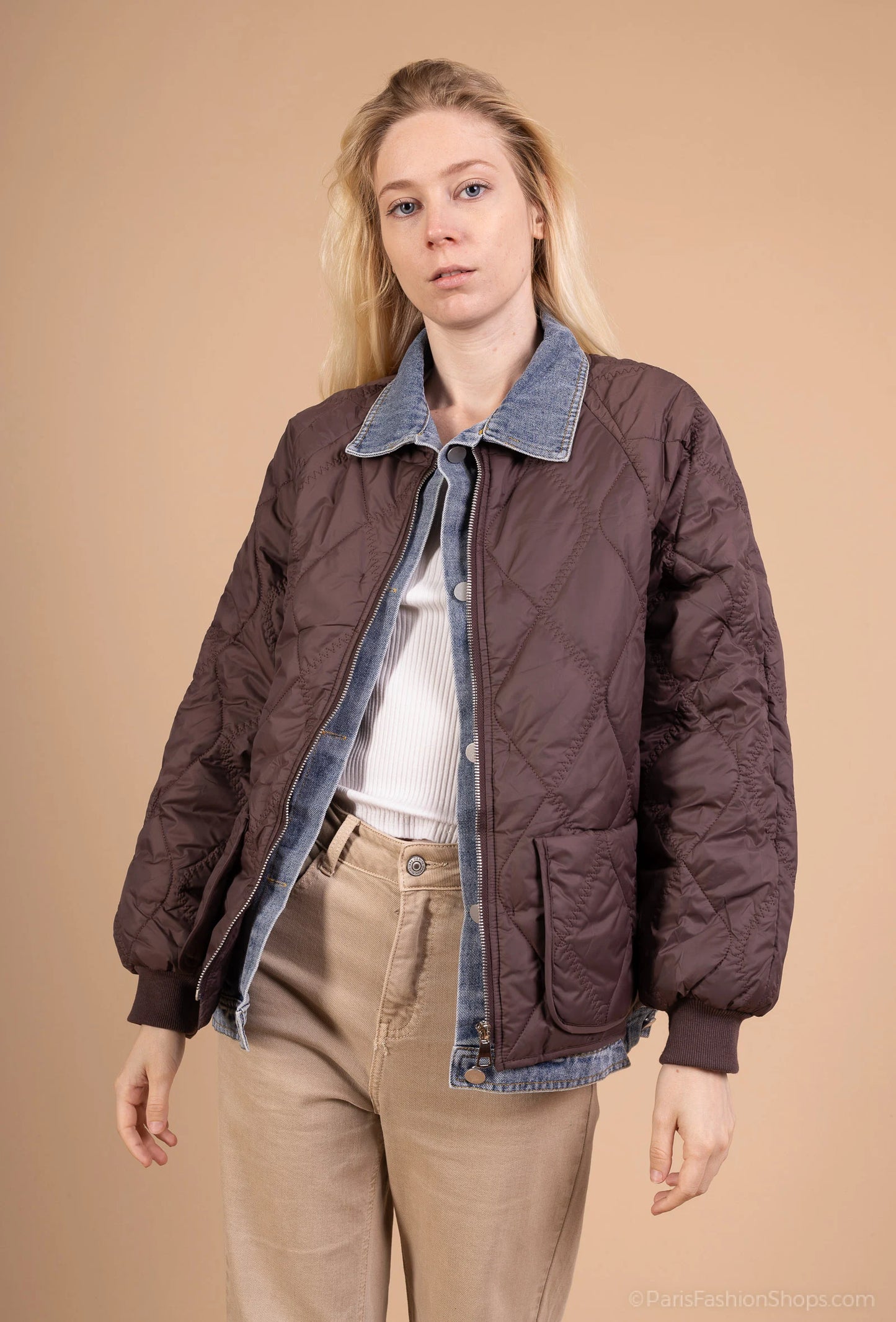Oversized quilted jacket with denim collar – retro casual style reimagined