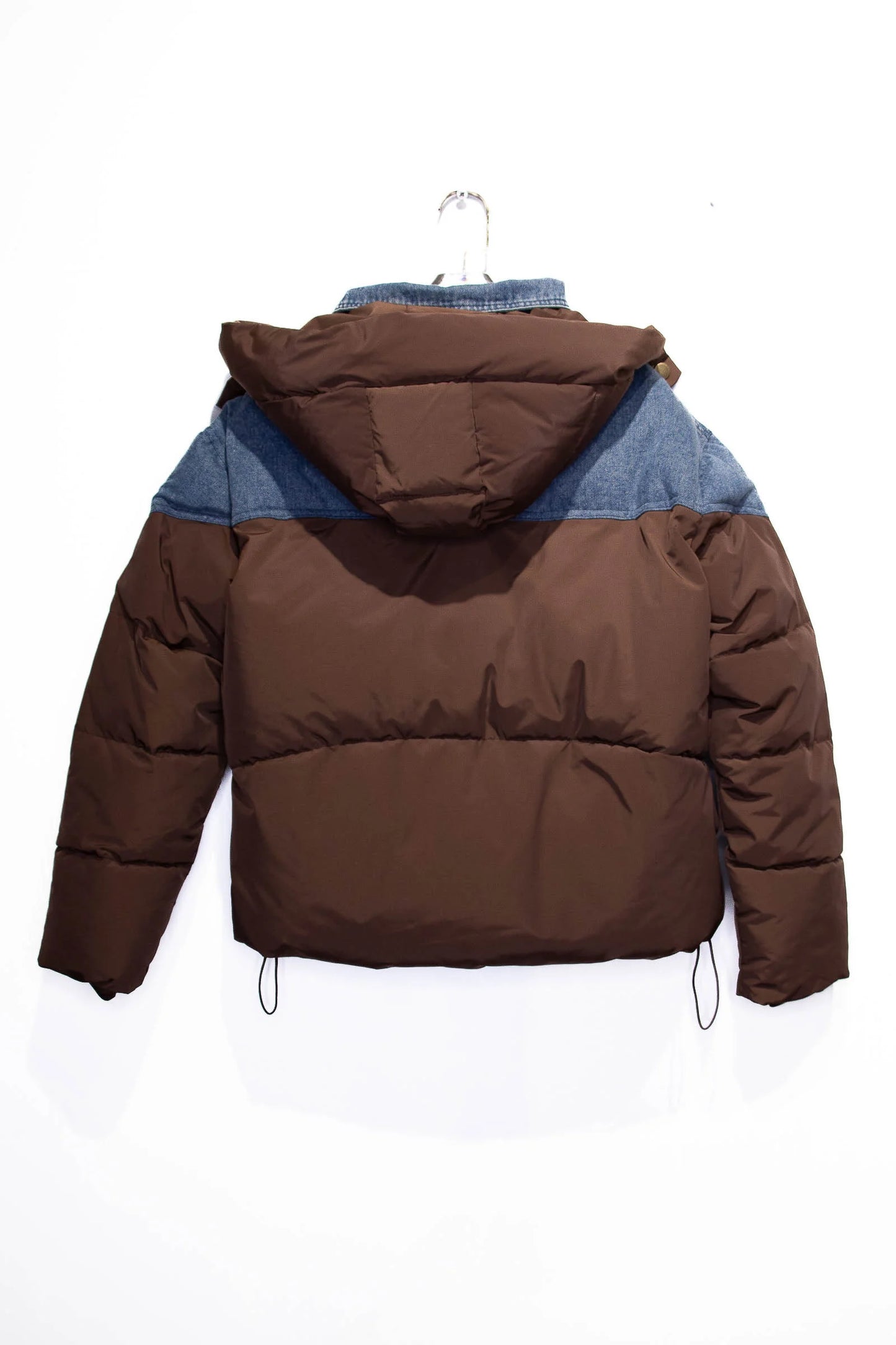 ZOE - Short two-tone puffer jacket with removable hood via zipper