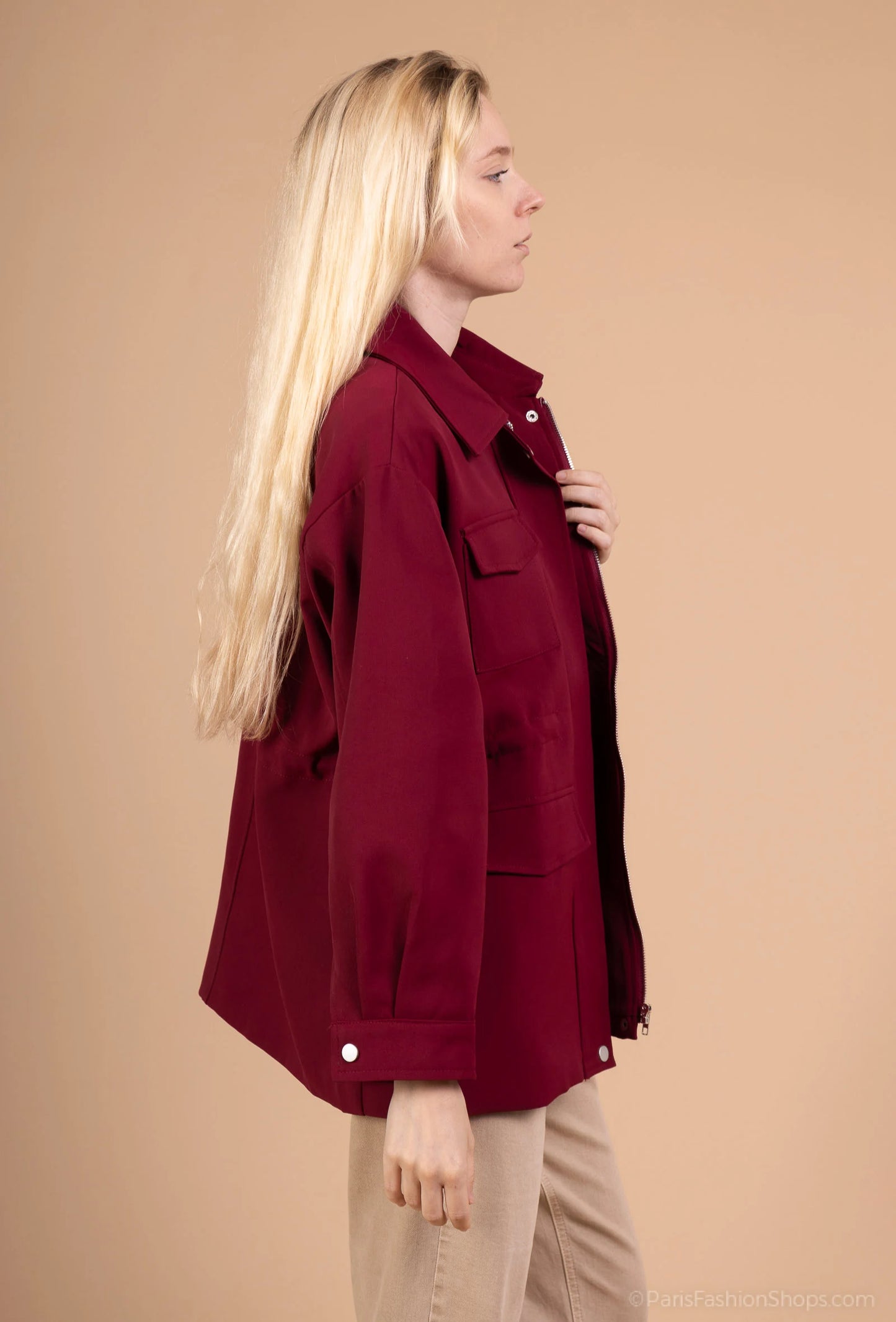 Short jacket with four flap pockets – modern utility vibe