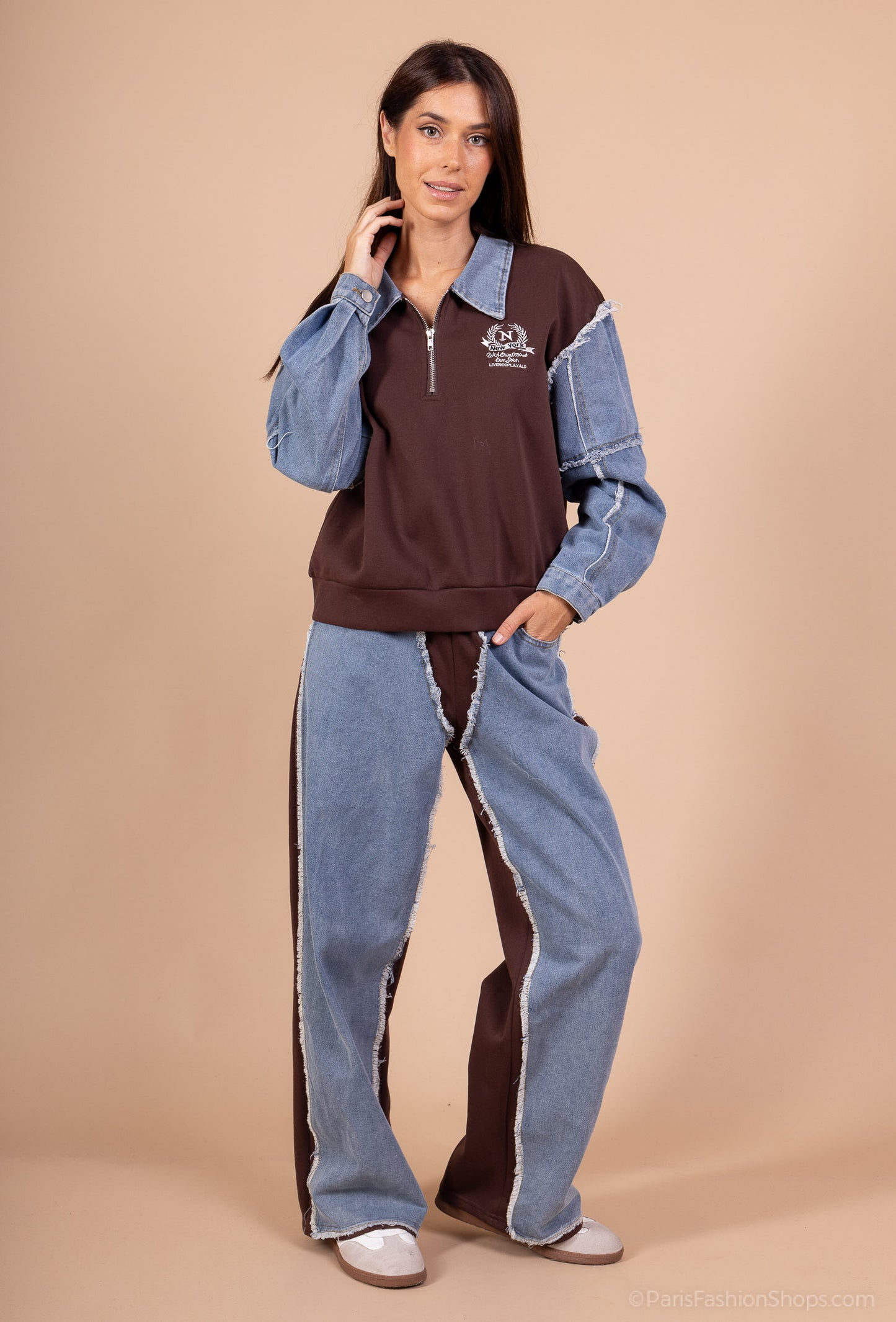 Casual 2-piece set – Embroidered zip-up sweatshirt with shirt collar + jogger pants with frayed denim patches