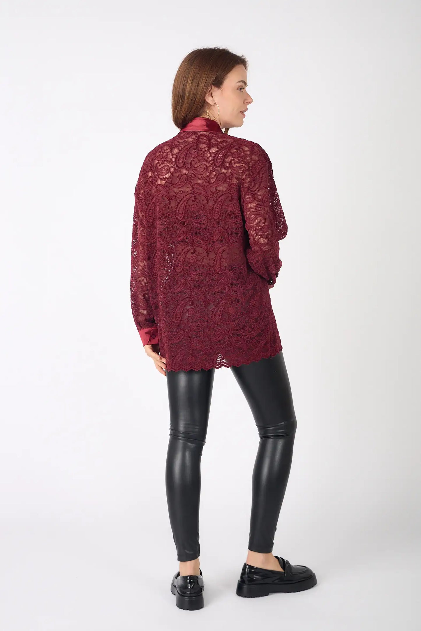 LACEY Shirt – Signature Lace & Satin Collar