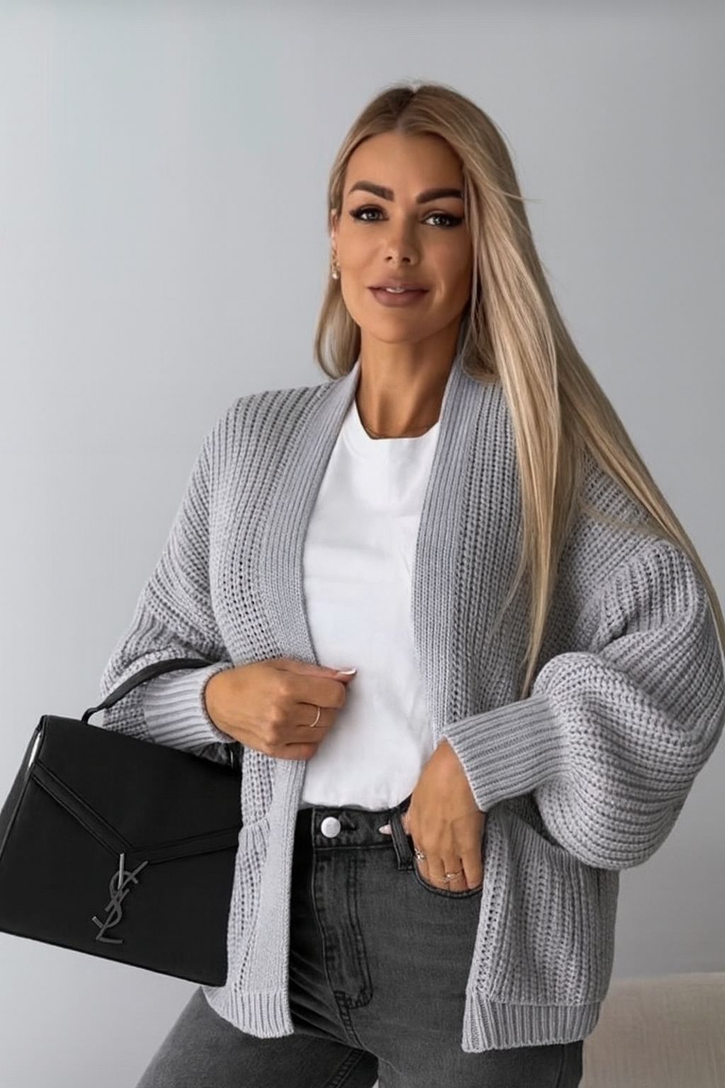 Ladies balloon sleeve short cardigan