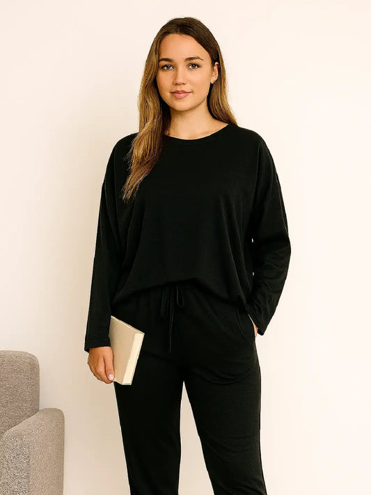 Ladies Hi-Lo Suit