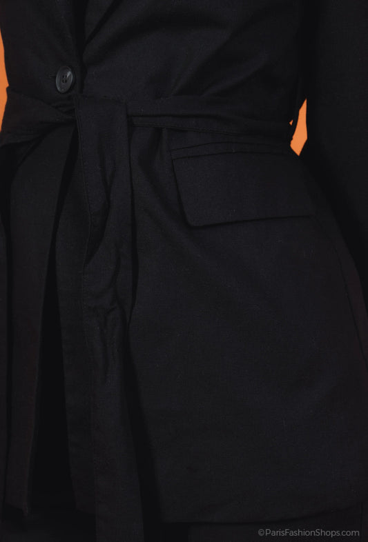 Light blazer with belt