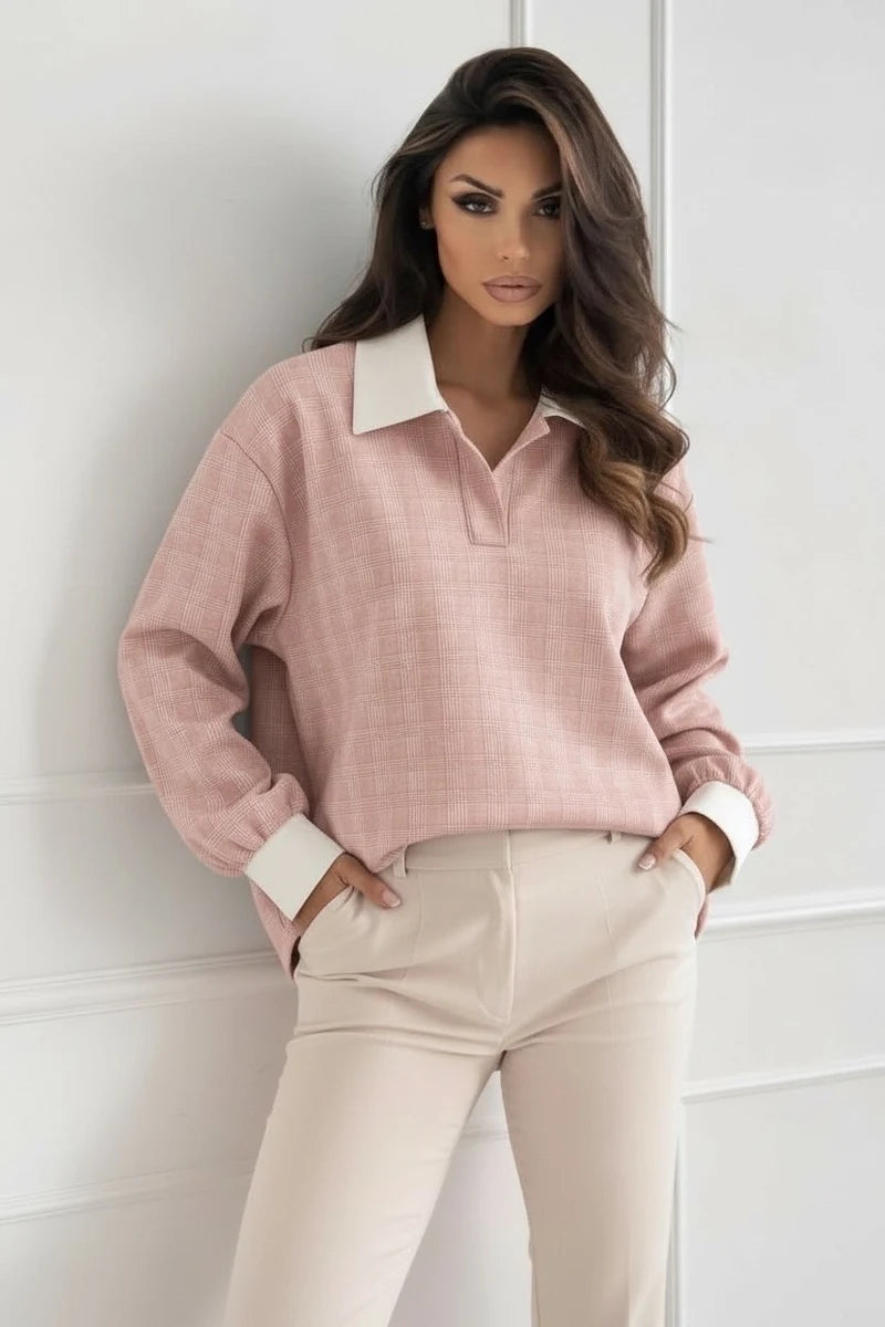 Checked blouse with shirt collar and contrasting cuffs