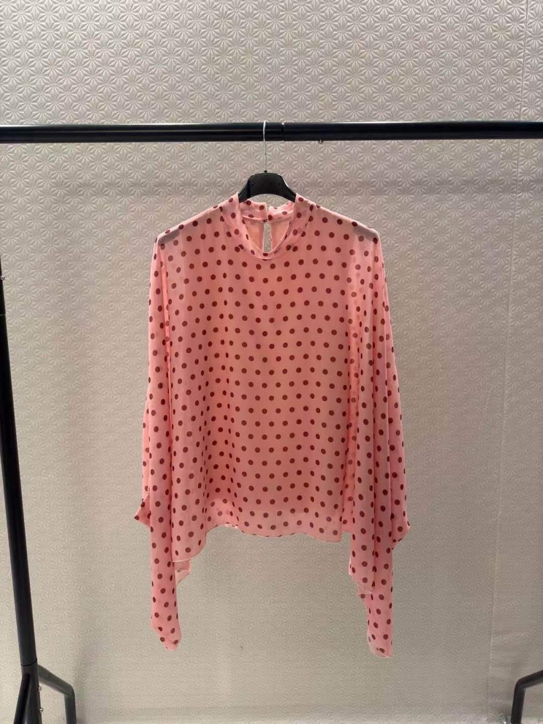 Loose polka dot print blouse with viscose lining