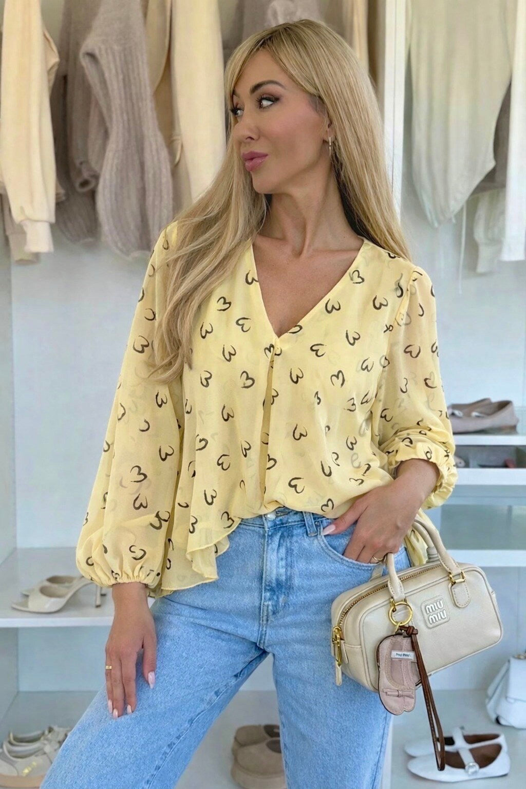 V-neck heart-print ruffled blouse with viscose lining