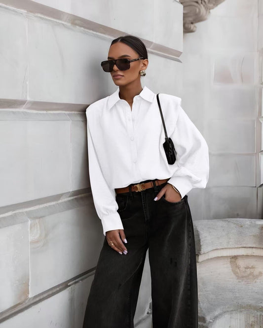 Structured shoulder buttons shirt