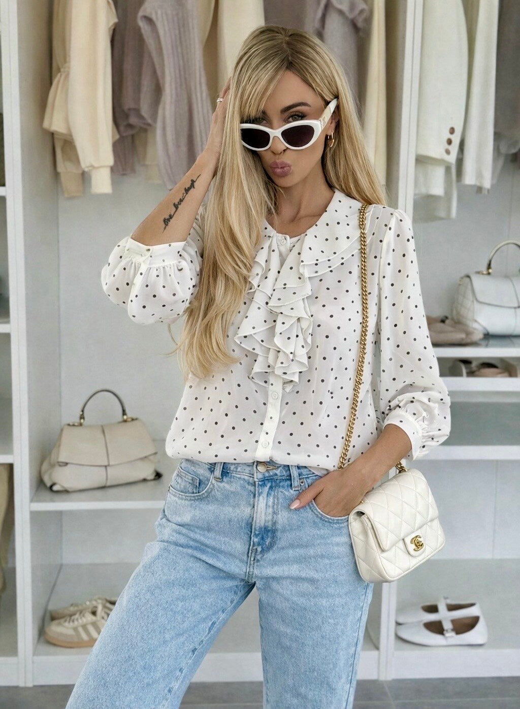 Ruffled shirt with polka dot print lining