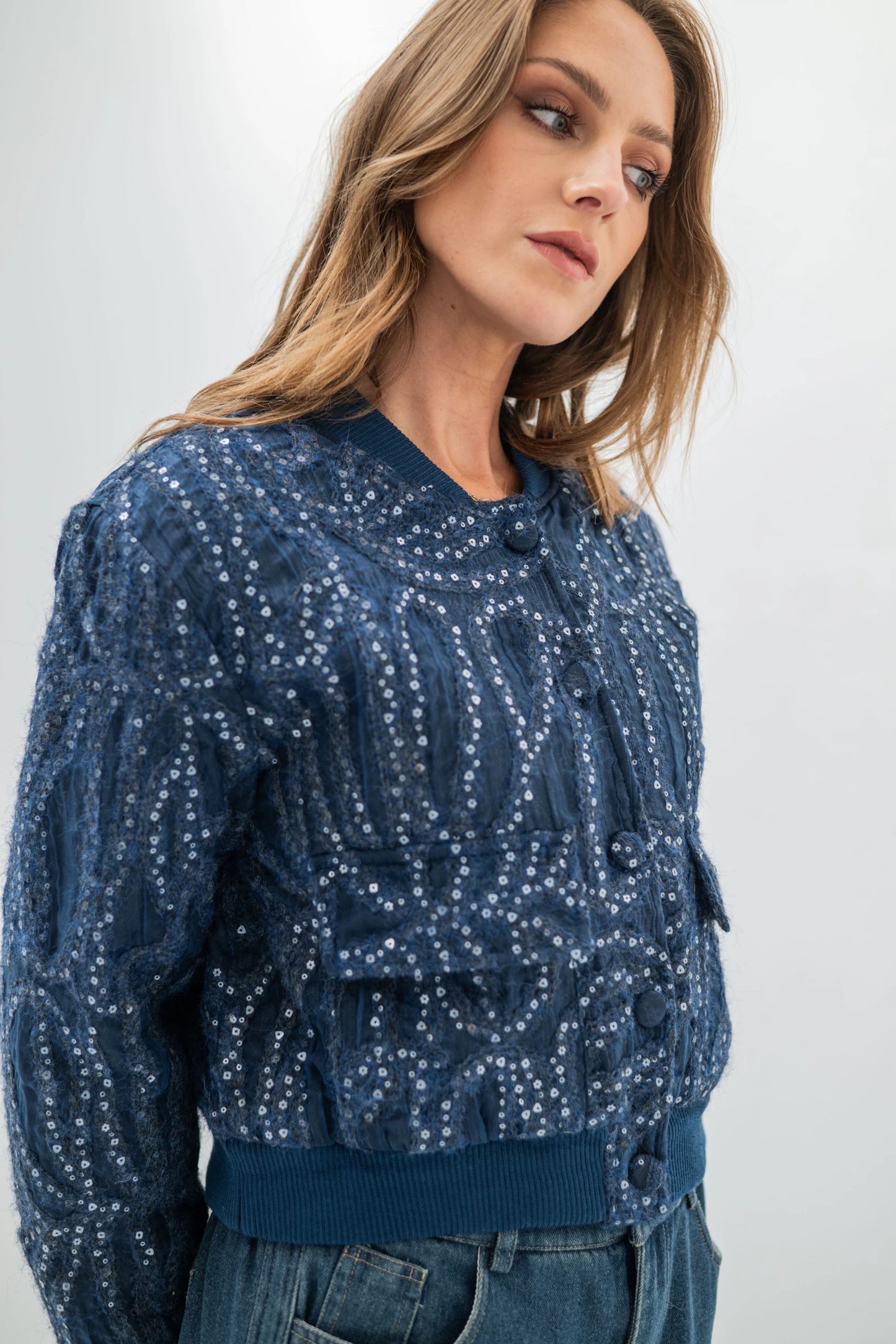 DENVER – Short textured knit jacket with sequins