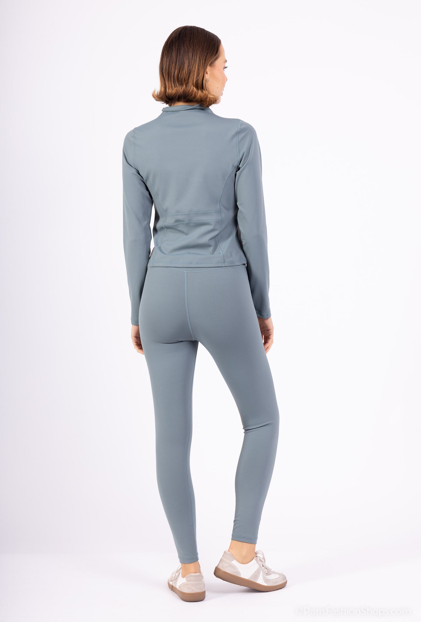 2-piece sports set – Zip-up high neck top + high-waisted leggings – Second-skin fit