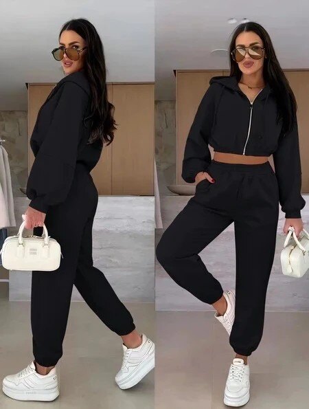 Casual chic set – Zip-up hooded jacket and elastic waist pants