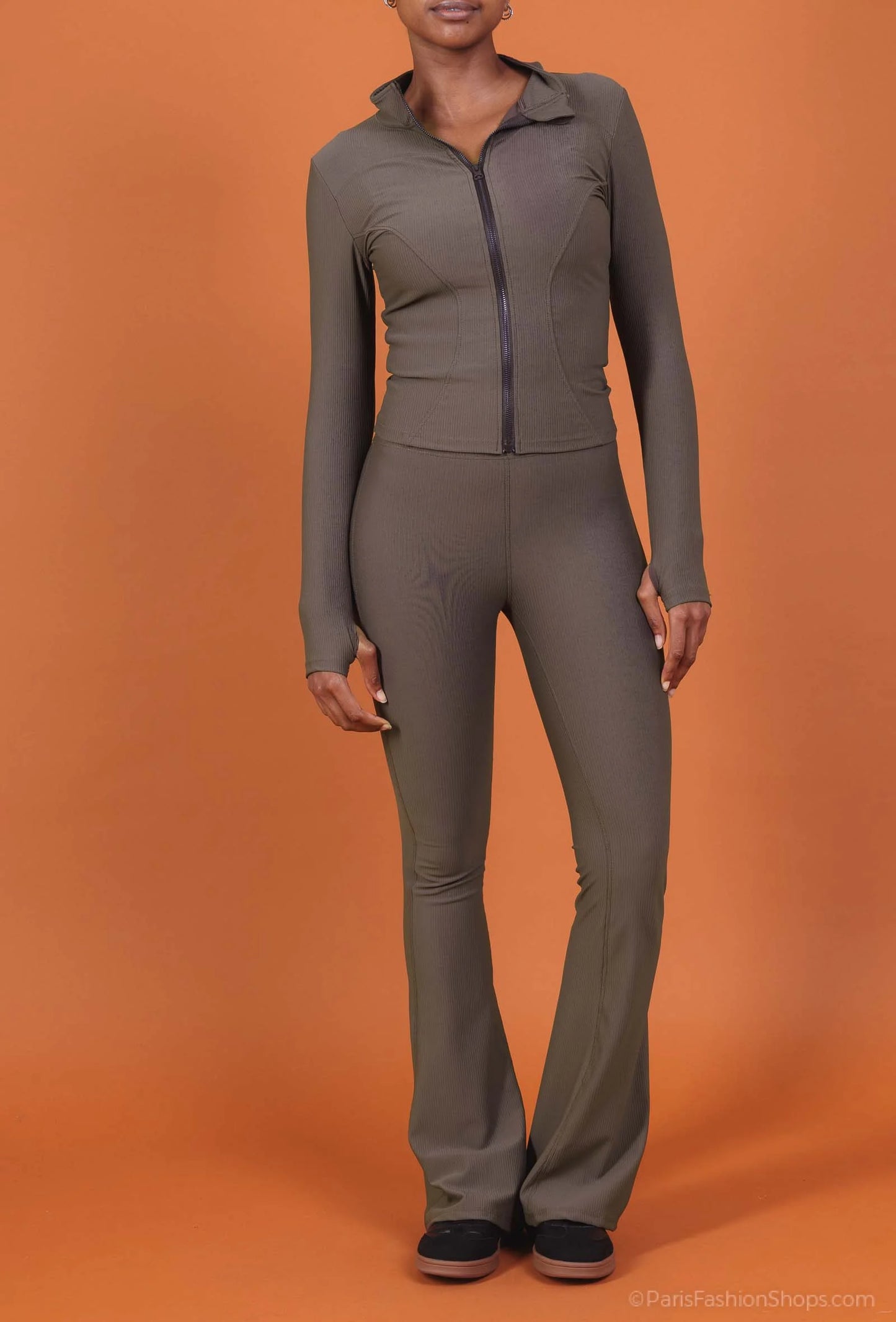 Ribbed zip-up set with flared fit