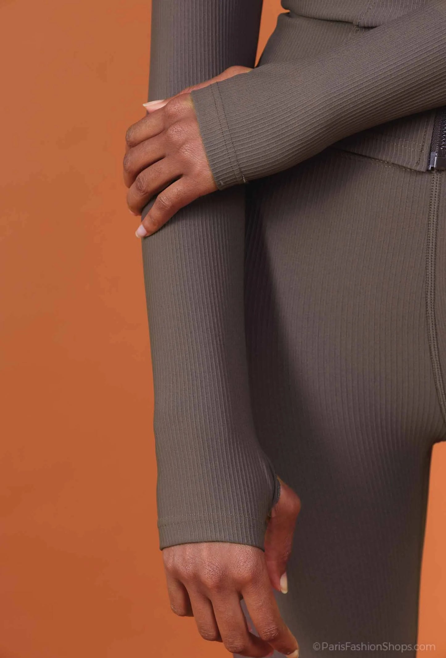 Ribbed zip-up set with flared fit