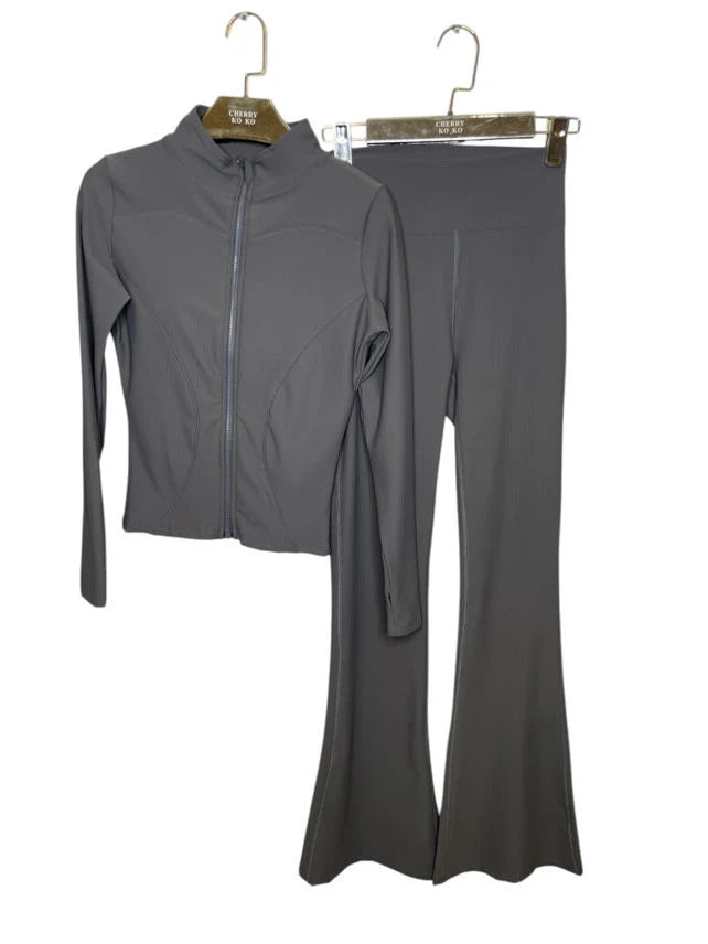 Ribbed zip-up set with flared fit