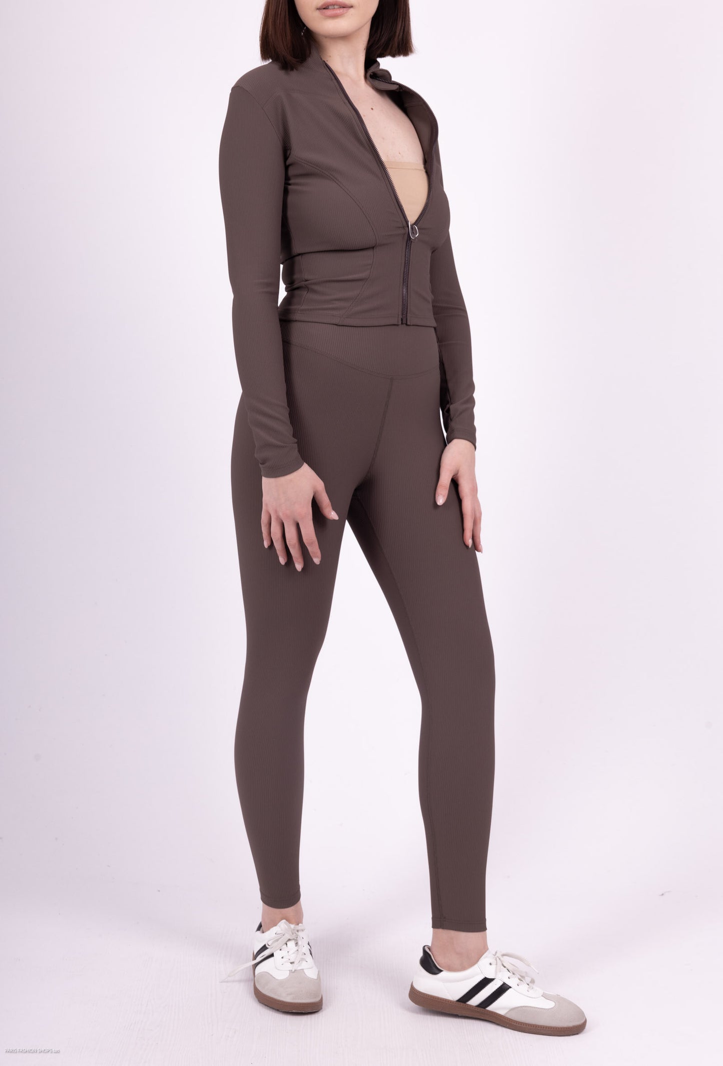 Ribbed sport set with long sleeve zip