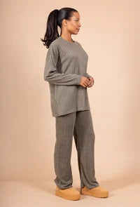 Large Size Simple Size and Comfort sweater