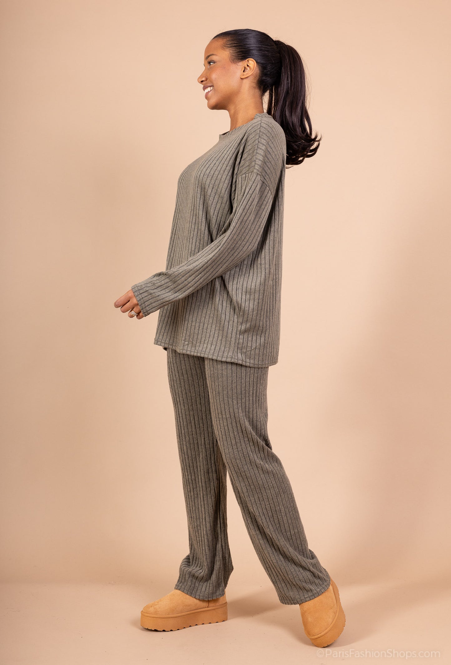 Large Size Simple Size and Comfort sweater