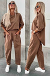 Oversized top and casual pants set