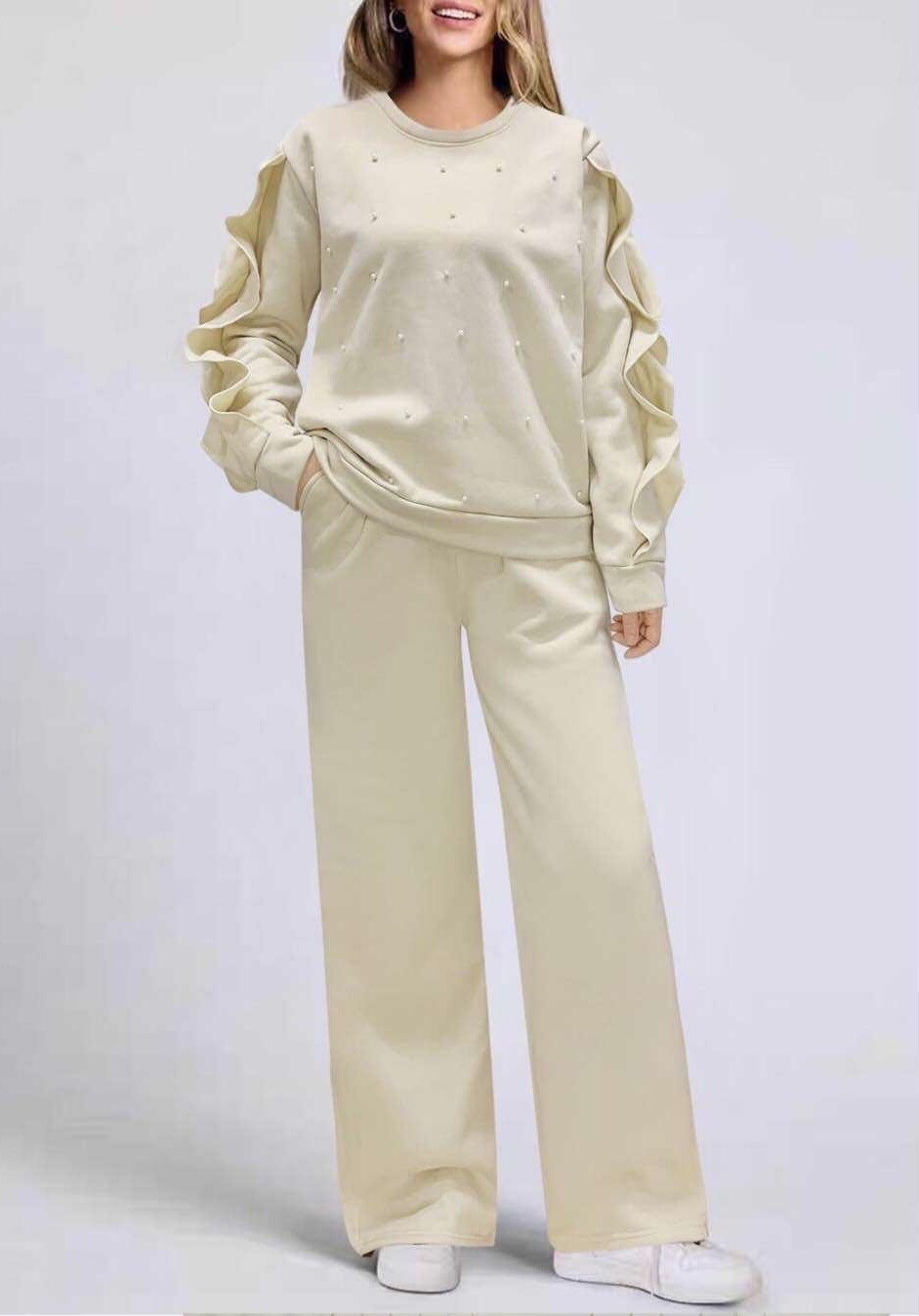 Cute Pearl Sweater Set