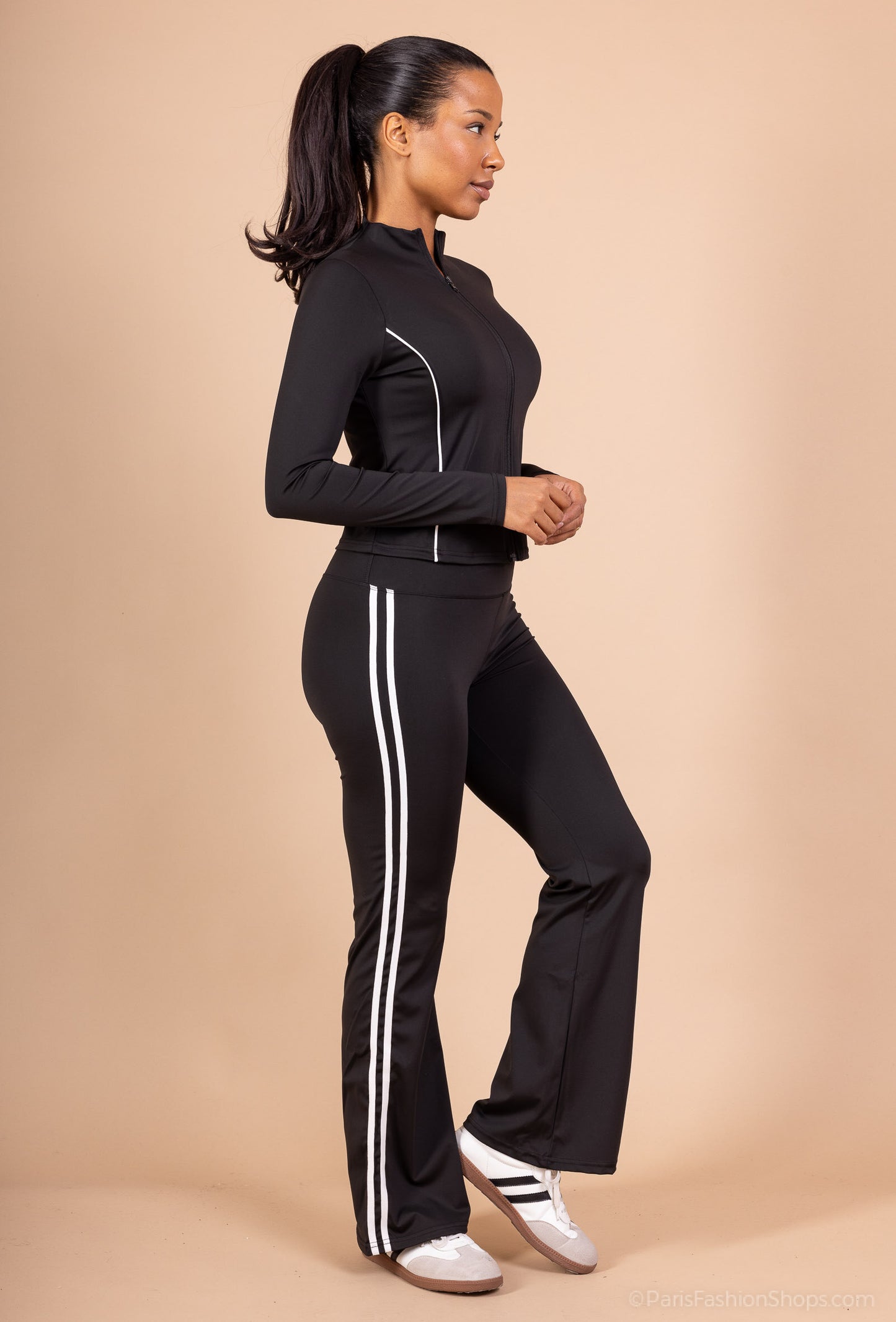 fashionable sports set