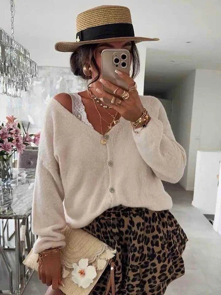 Super soft cardigan with 20% baby alpaca and buttons