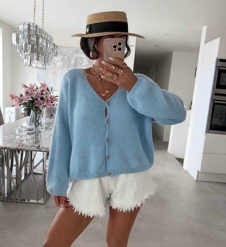 Super soft cardigan with 20% baby alpaca and buttons