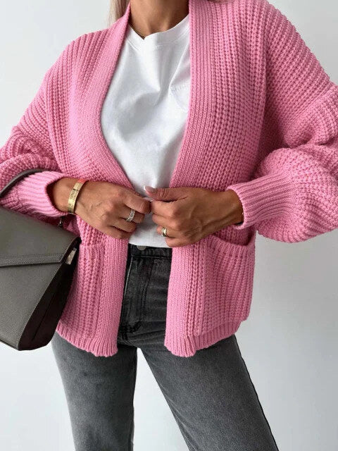 Open vest with knitting pockets