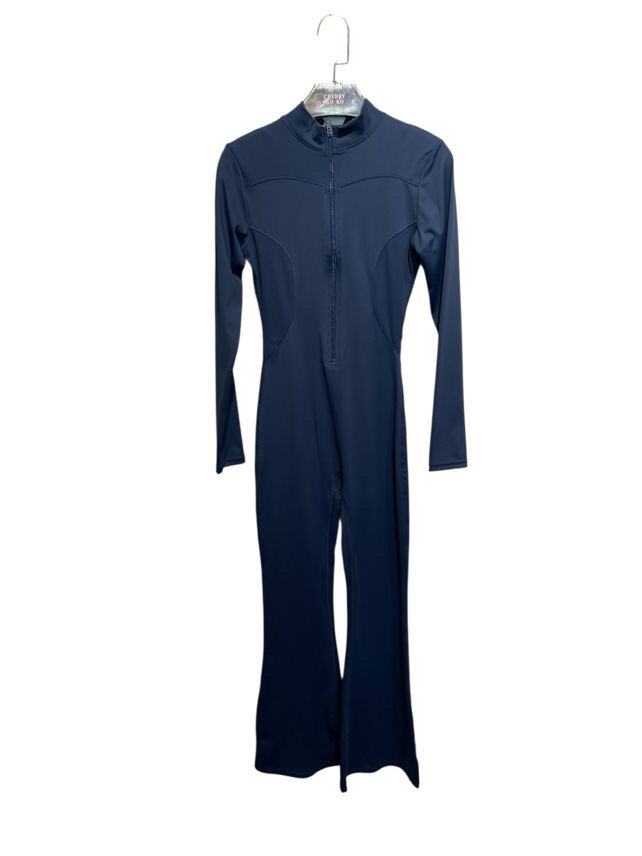 LANA – Fitted zip-up jumpsuit with high collar