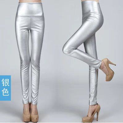 High-waisted leather-look leggings with soft velvet lining