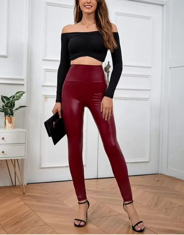 High-waisted leather-look leggings with soft velvet lining