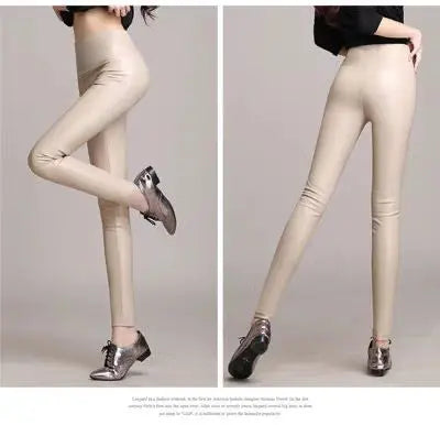 High-waisted leather-look leggings with soft velvet lining