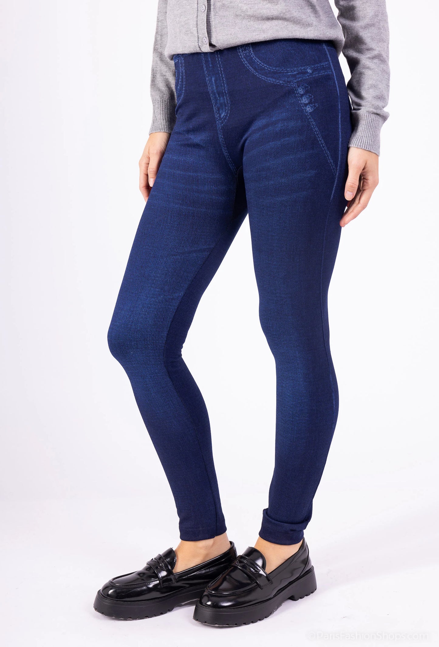 Butterfly pattern leggings