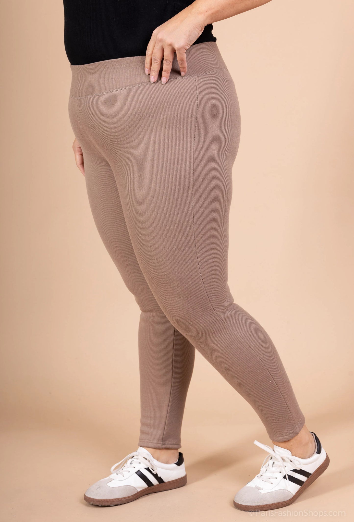 Plus size leggings