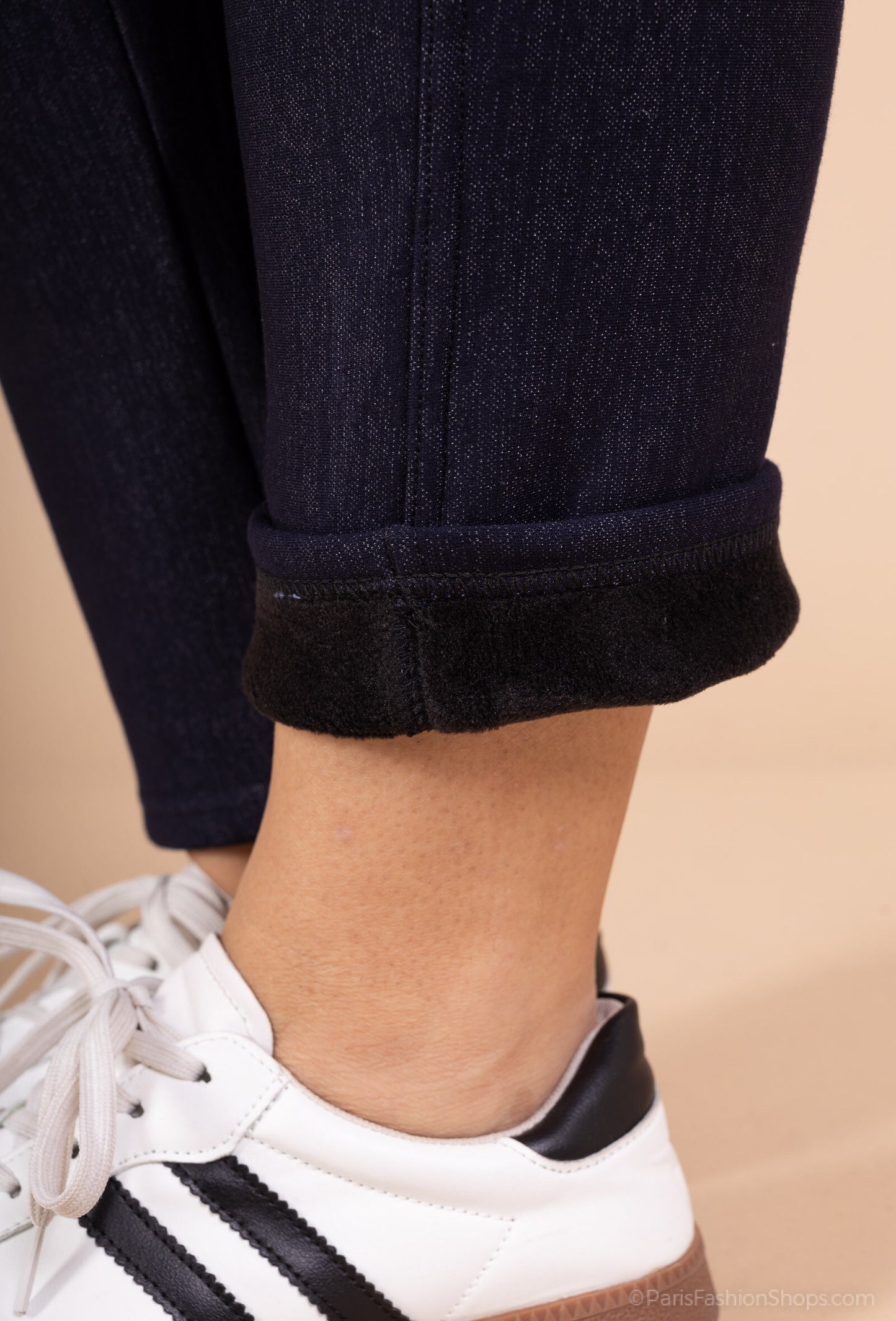 Women's Plus Size Leggings with Pockets