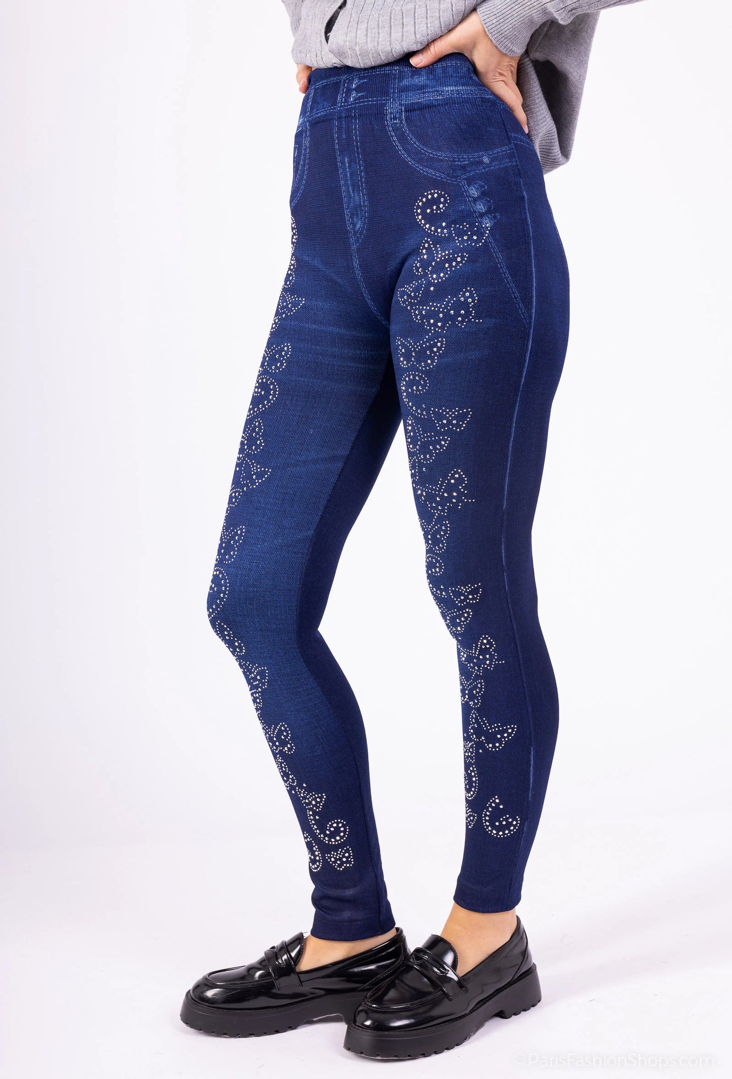 Butterfly pattern leggings